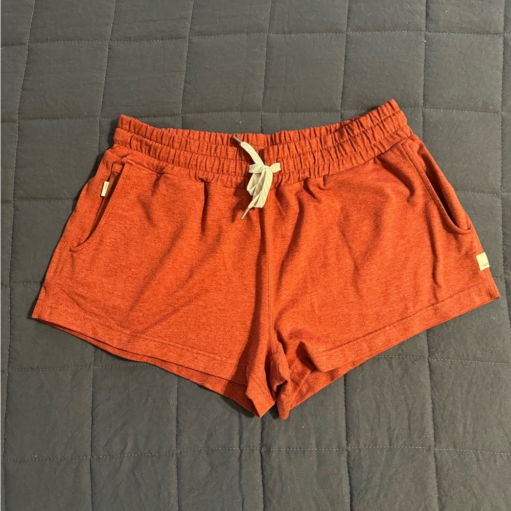 EUC Vuori Halo Performance Short - Currant